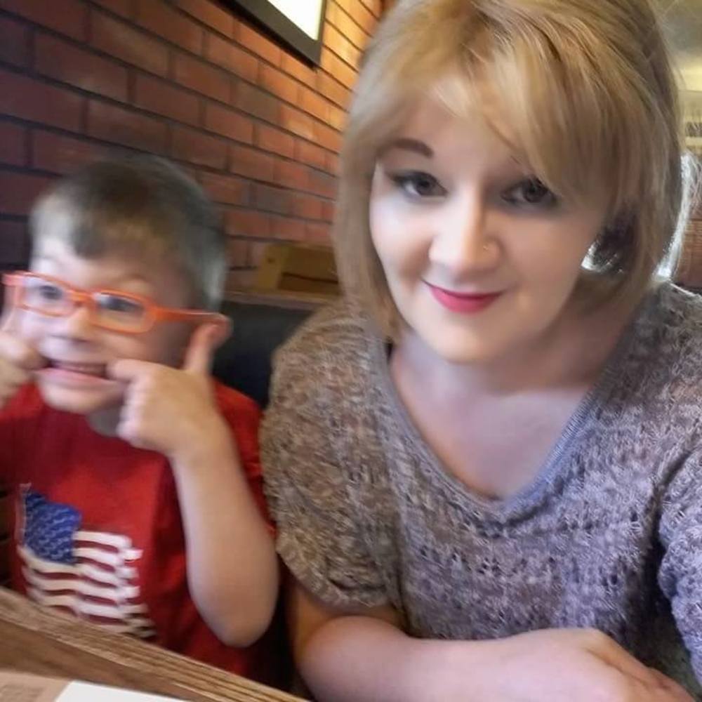 Meet your Posher, Tara